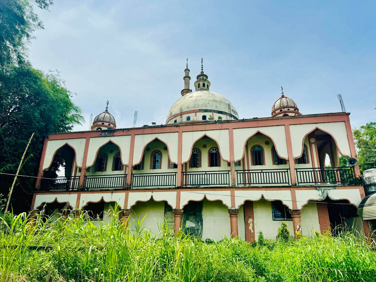 Baab Ur-Rahman mosque.